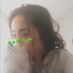 Meet your Posher, Abigail